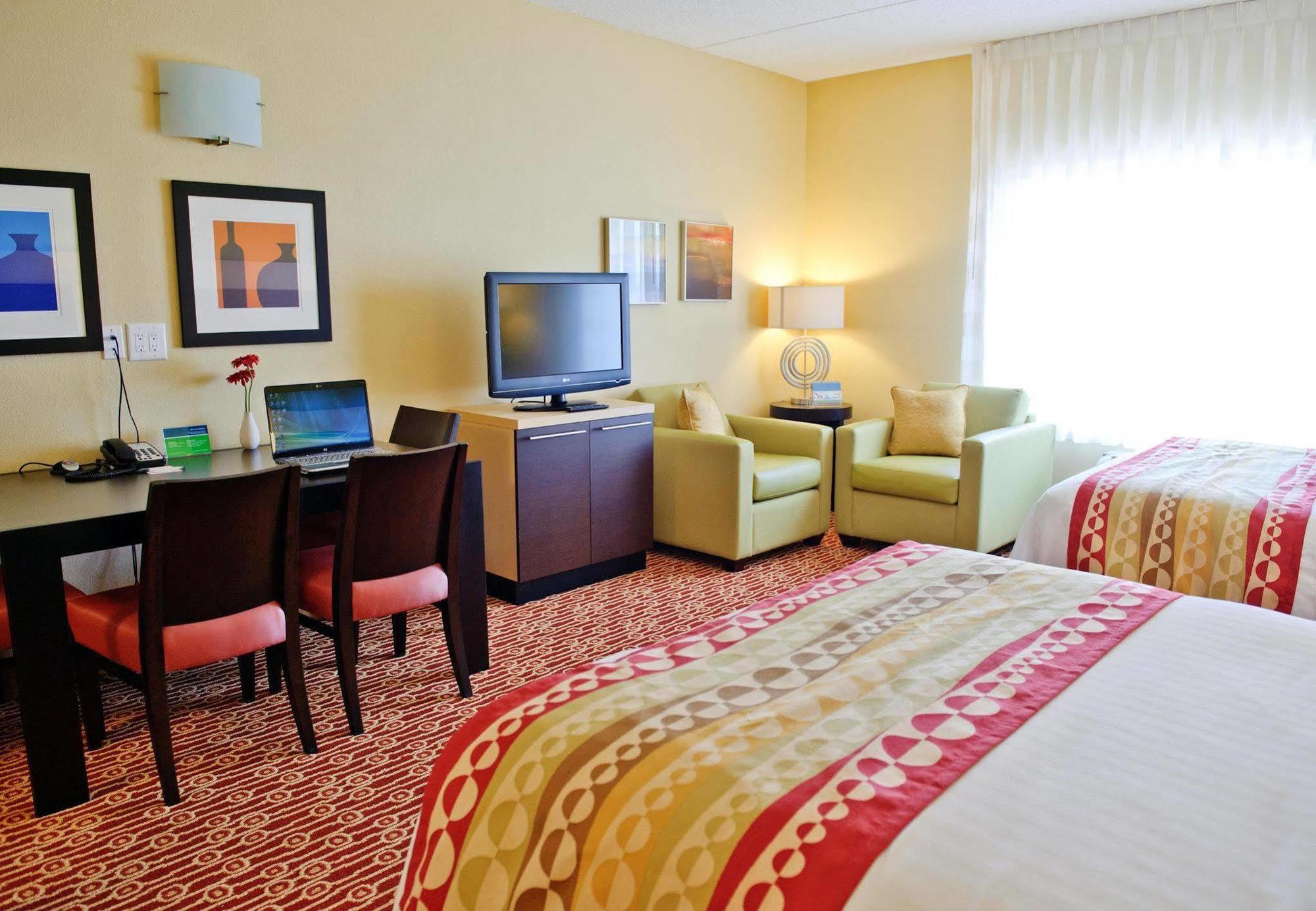 Towneplace Suites By Marriott Charlotte Mooresville Bilik gambar